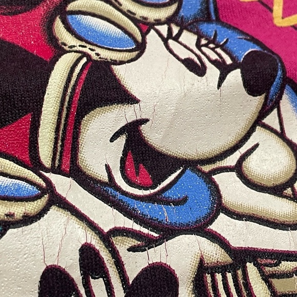 Vintage Mickey and Minnie Mouse Winter Ski Skiing 1990s Crewneck Sweatshirt - Picture 4 of 7